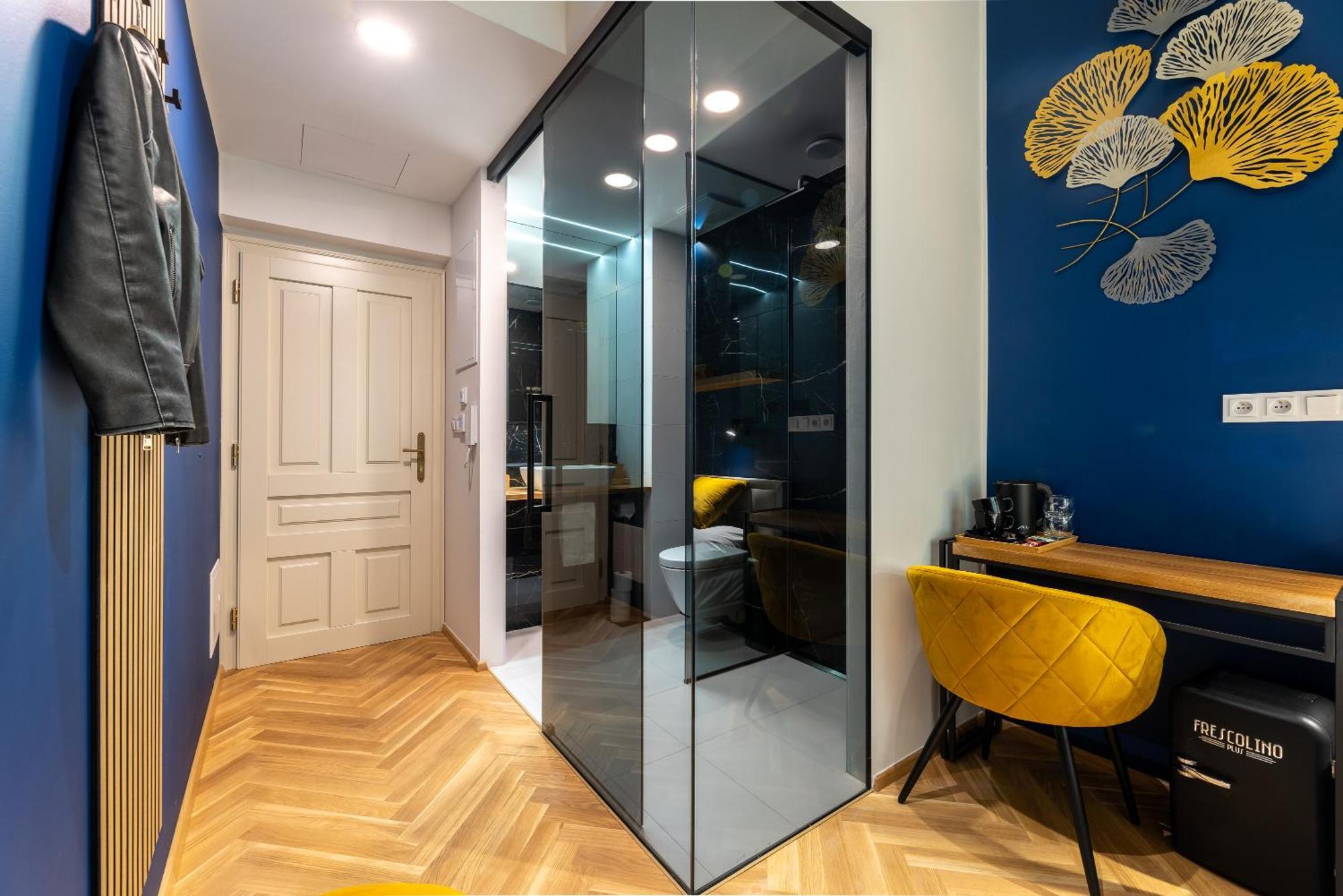Modern Urban Room In The City Center Of Prag Exterior foto