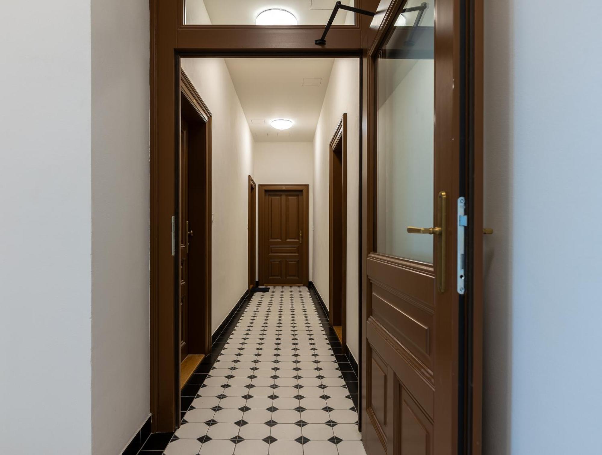 Modern Urban Room In The City Center Of Prag Exterior foto