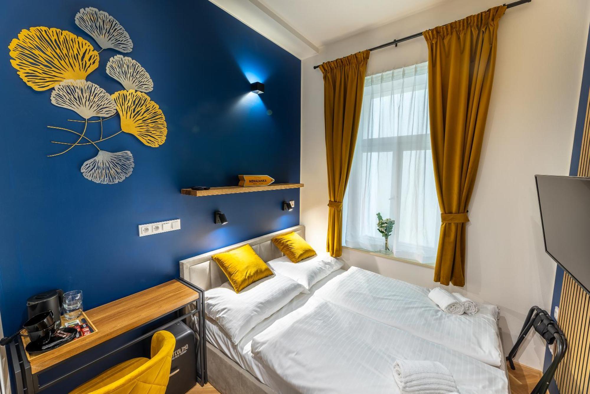 Modern Urban Room In The City Center Of Prag Exterior foto